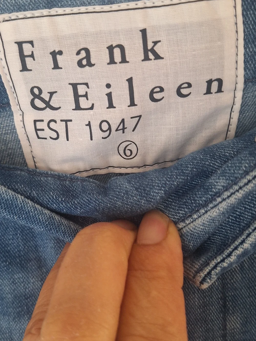 Frankie & Eileen Casual Denim Pocket Mini Skirt - Blue Sz 6 100% Cotton Like New - Picture 2 of 7